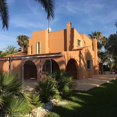 Chalet And Golf Alicante Jupalca Holiday home *
